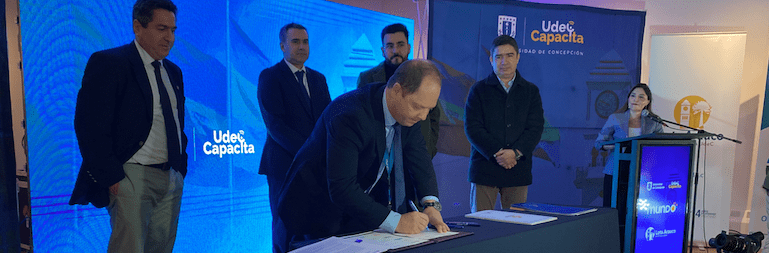 banner MUNDO TELECOMUNICACIONES FIRMA IMPORTANTE CONVENIO CON UDEC CAPACITA Y CFT LOTA-ARAUCO